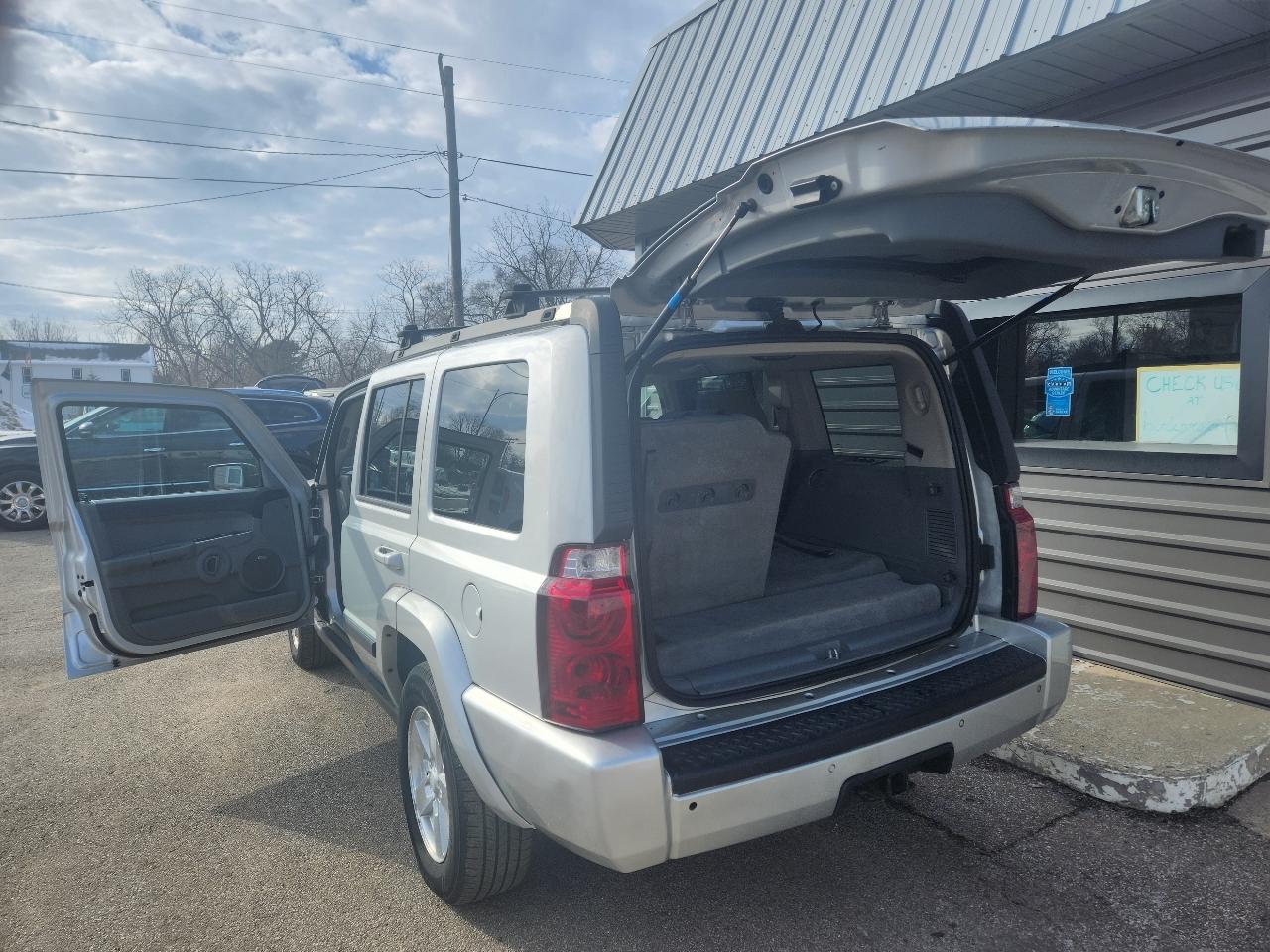 Jeep Commander 4WD 4dr Sport 2007