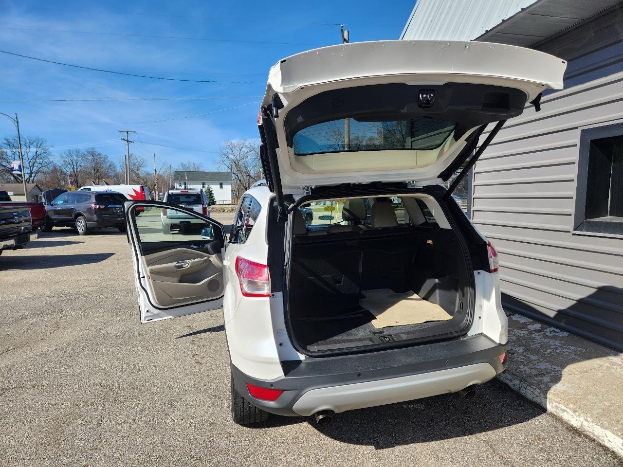 Ford Escape FWD 4dr Titanium 2014