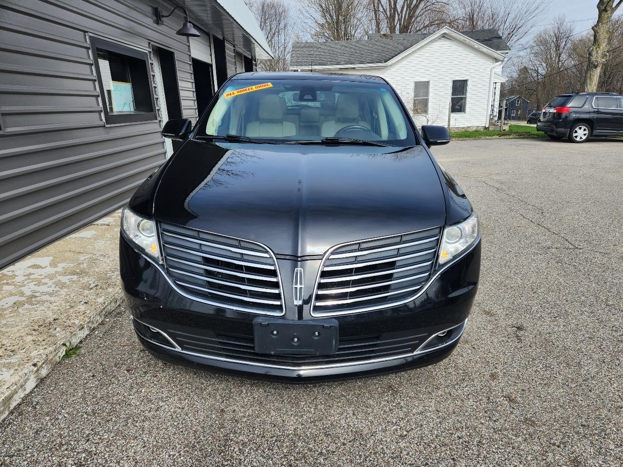 Lincoln MKT 3.5L AWD Standard 2019