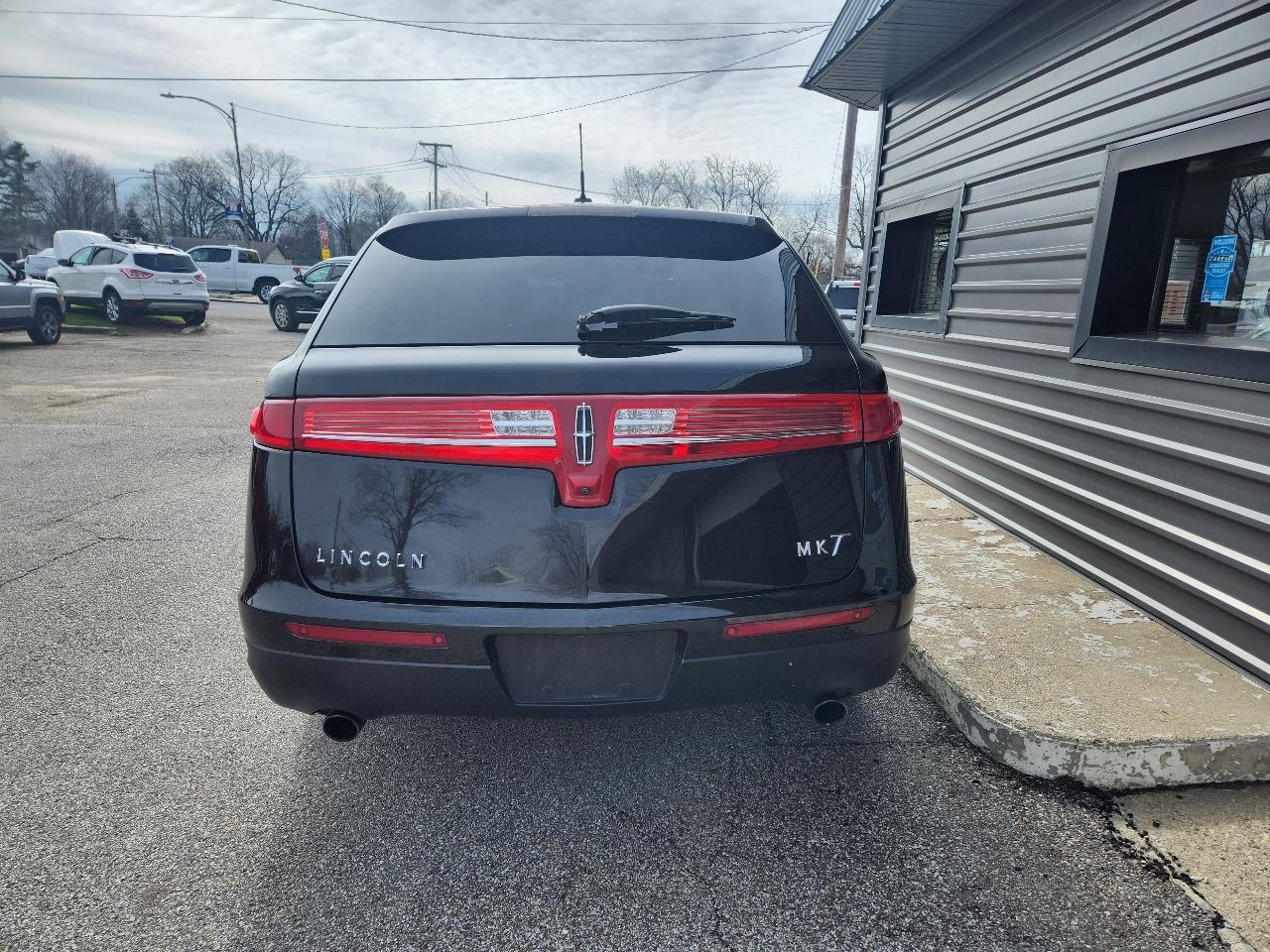 Lincoln MKT 3.5L AWD Standard 2019