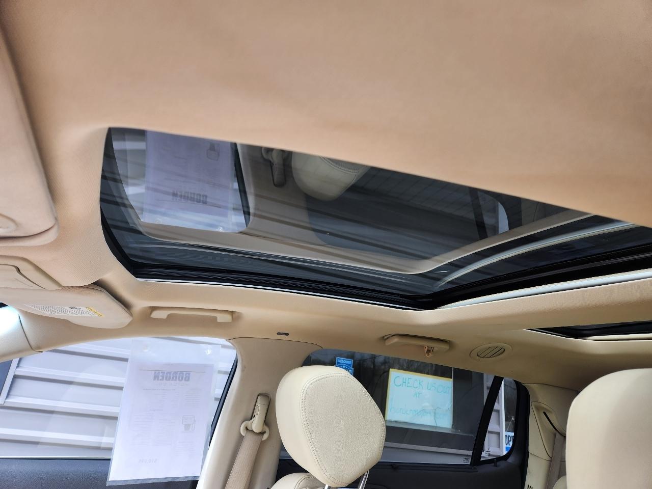 Lincoln MKT 3.5L AWD Standard 2019