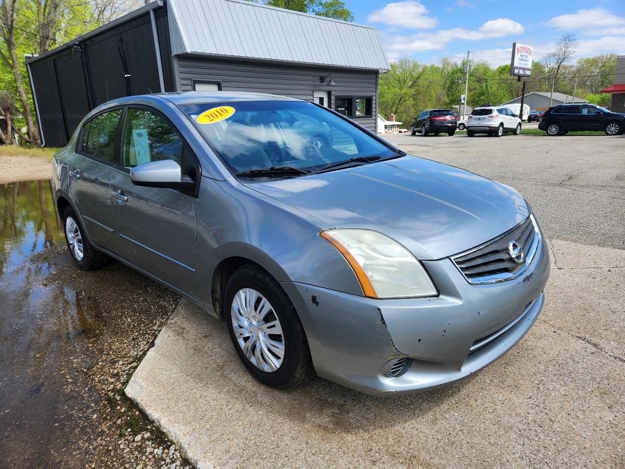 Nissan Sentra 4dr Sdn I4 CVT 2.0 2010