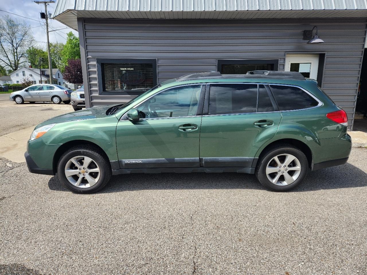Subaru Outback 4dr Wgn H4 Auto 2.5i Premium 2013