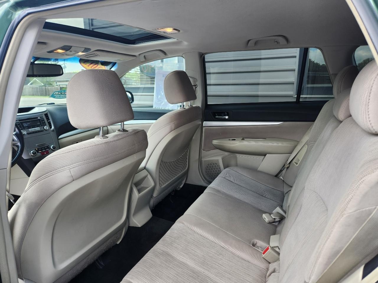 Subaru Outback 4dr Wgn H4 Auto 2.5i Premium 2013