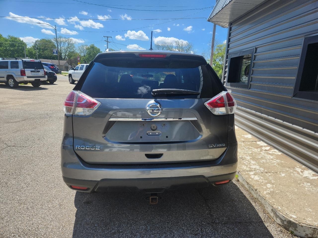 Nissan Rogue AWD 4dr SV 2015