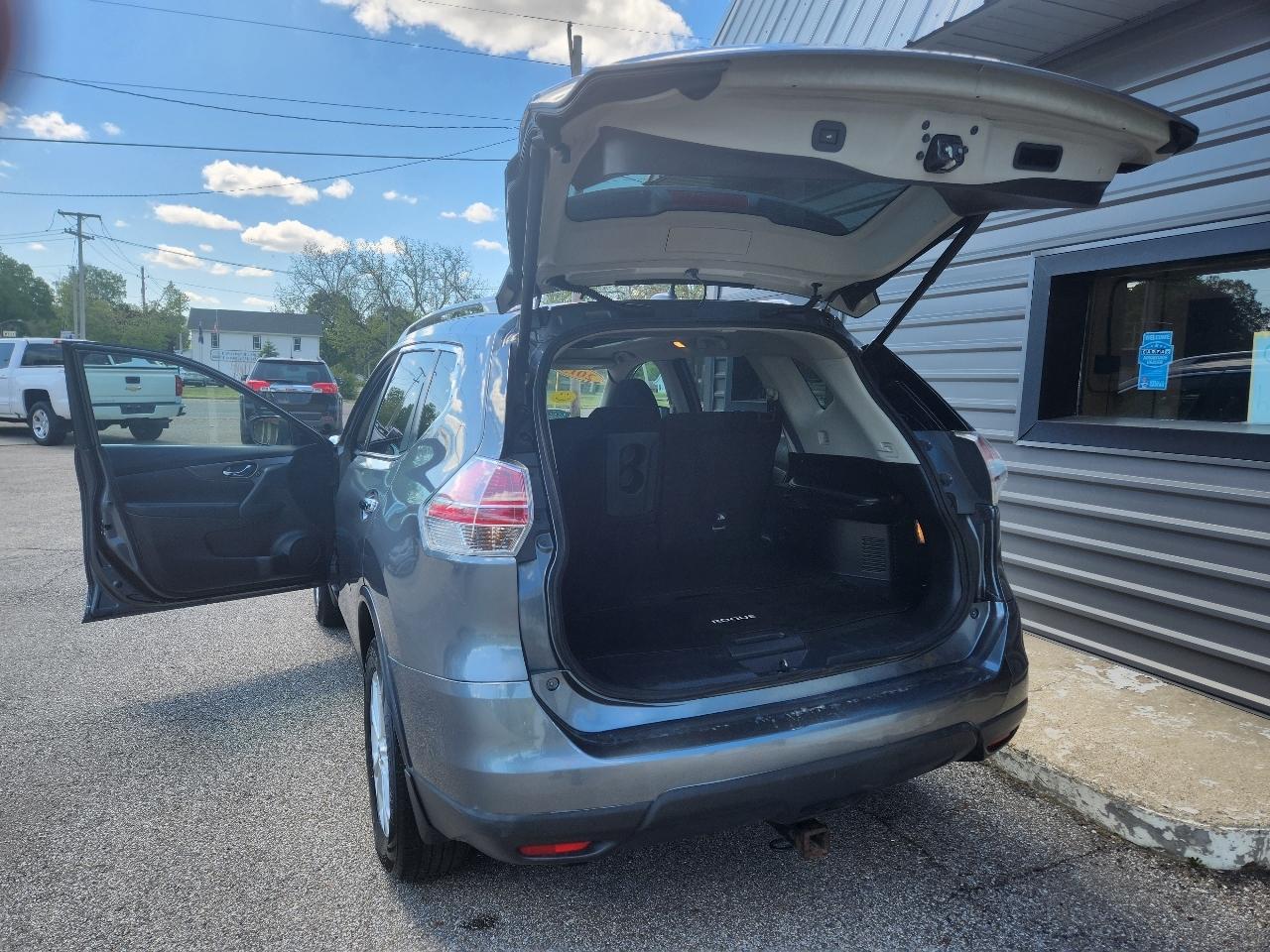 Nissan Rogue AWD 4dr SV 2015