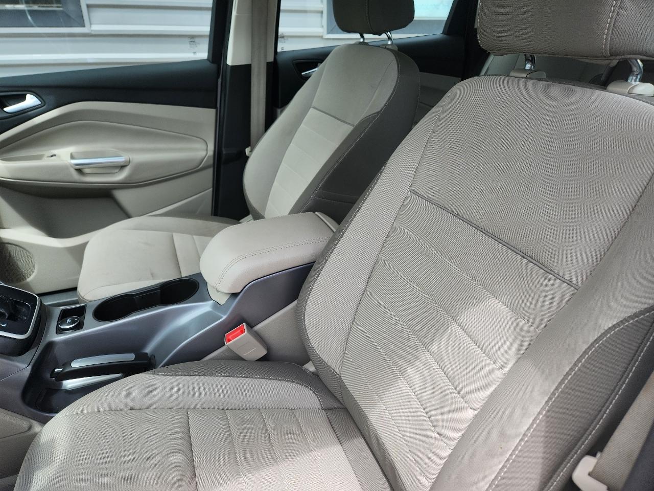 Ford C-Max Hybrid 5dr HB SE 2015