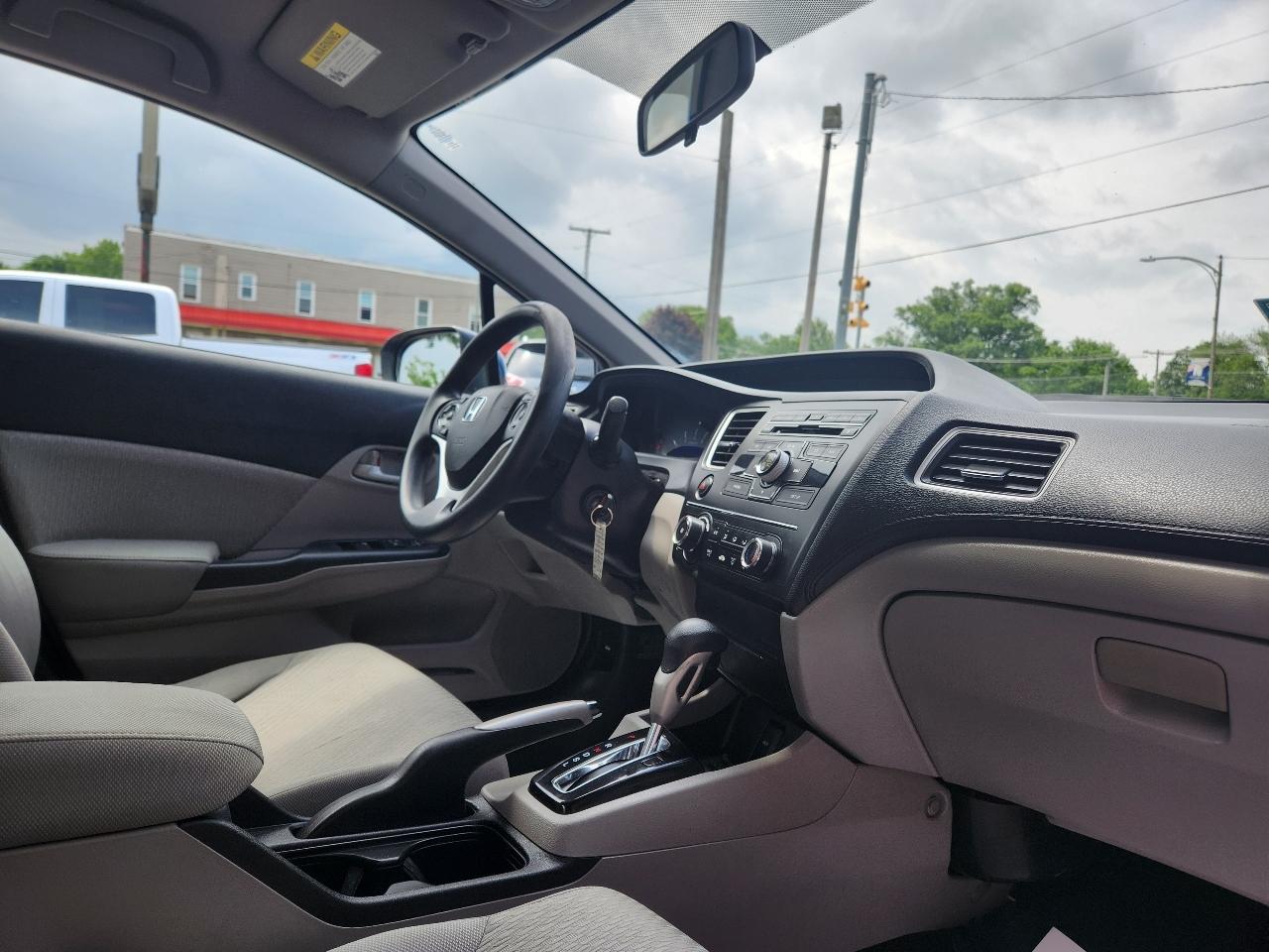 Honda Civic Sedan 4dr CVT LX 2014
