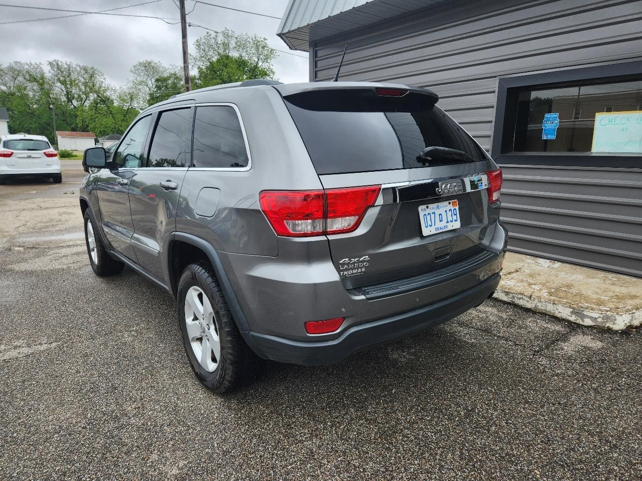Jeep Grand Cherokee 4WD 4dr Laredo 2012