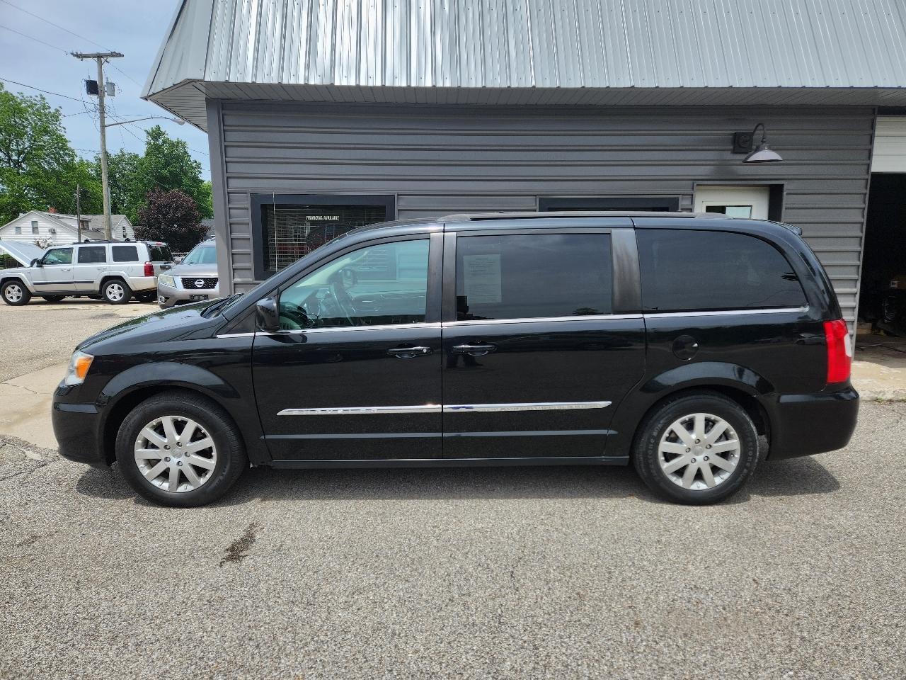 Chrysler Town & Country 4dr Wgn Touring 2016