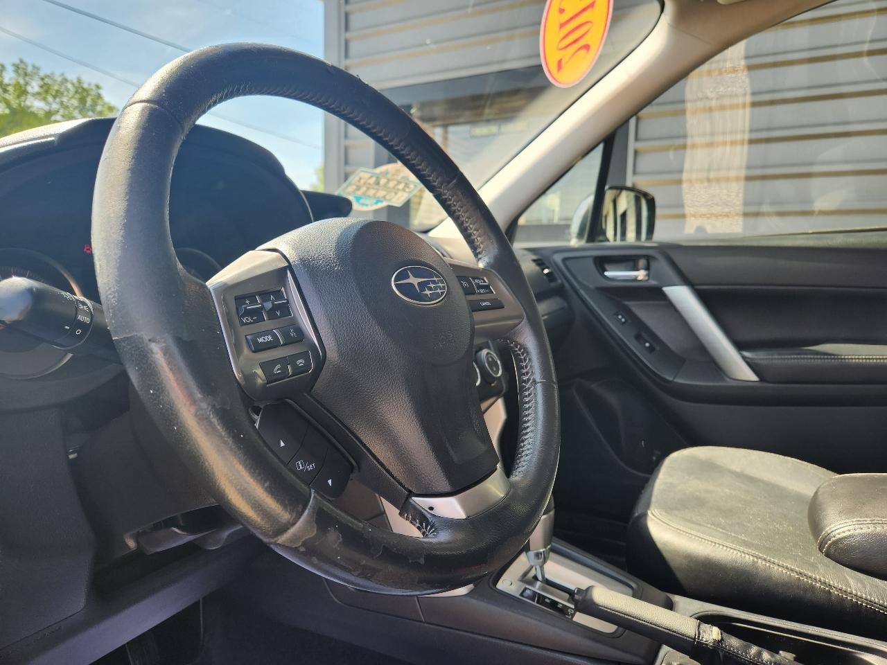 Subaru Forester 4dr CVT 2.5i Limited PZEV 2015