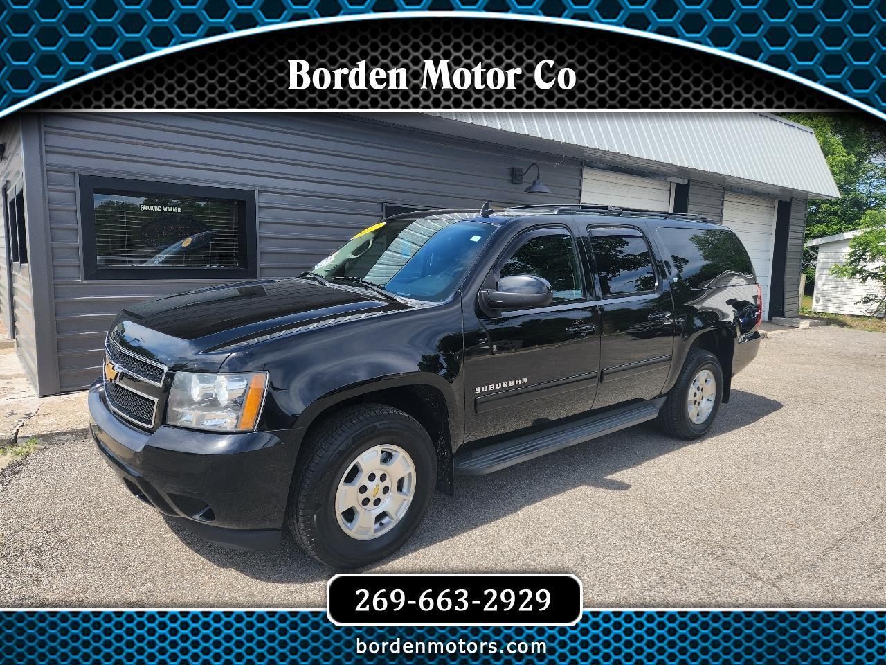 2013 Chevrolet Suburban 4WD 4dr 1500 LT