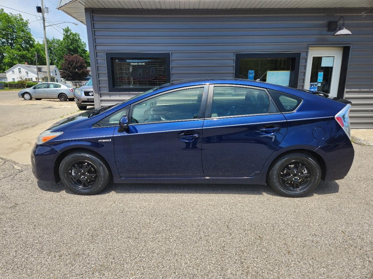 Toyota Prius 5dr HB Three (Natl) 2012