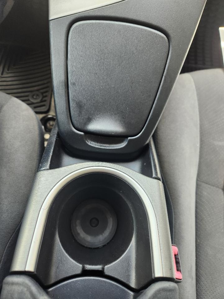 Toyota Prius 5dr HB Three (Natl) 2012