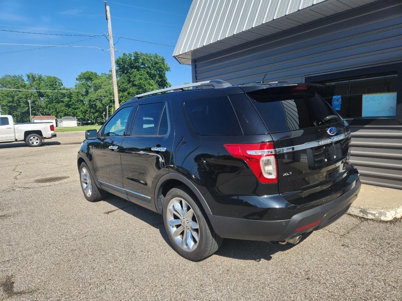 Ford Explorer 4WD 4dr XLT 2013