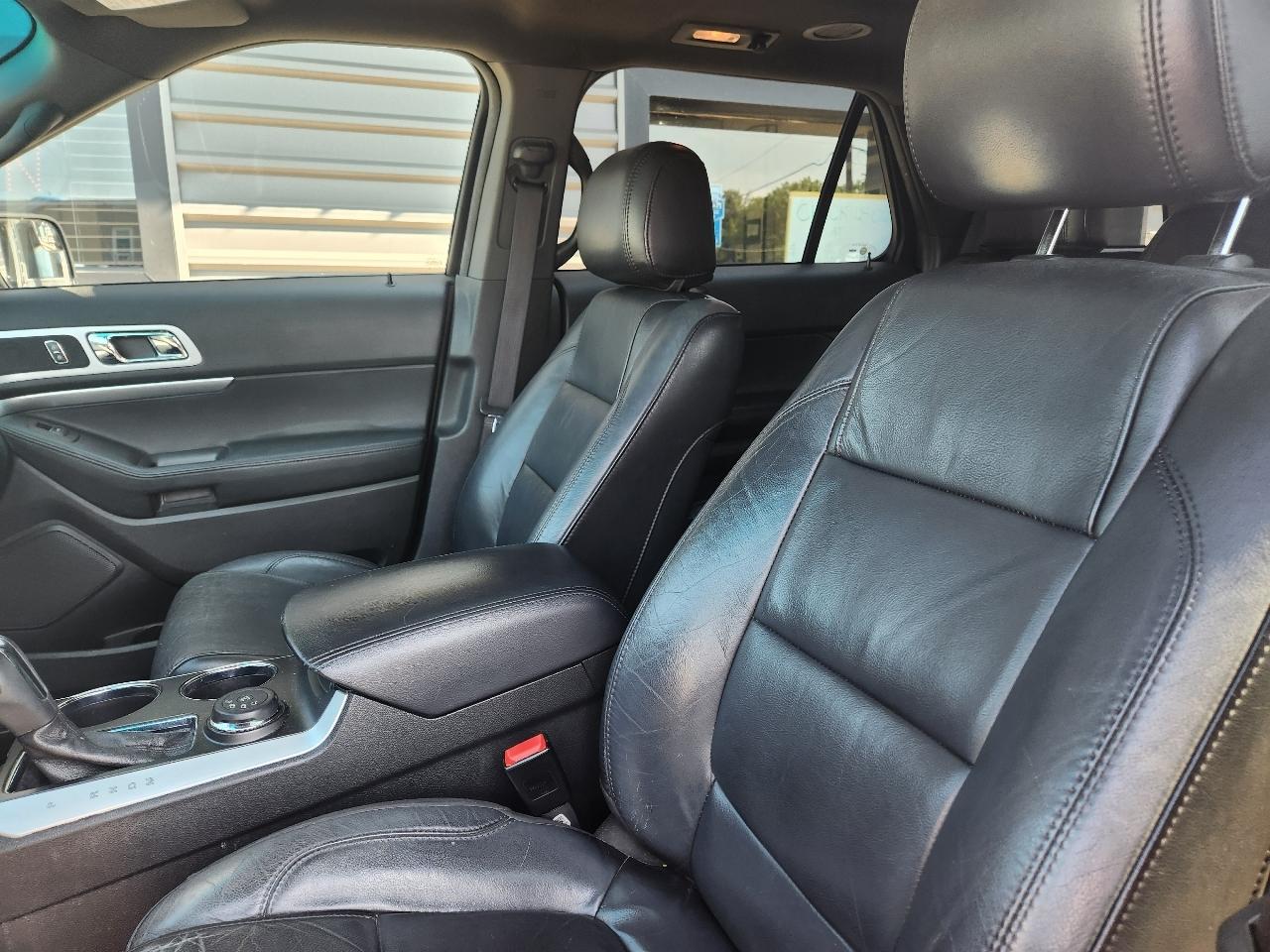 Ford Explorer 4WD 4dr XLT 2013