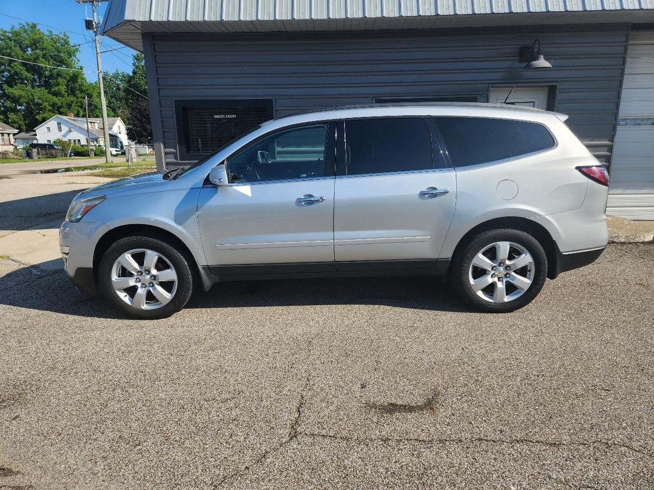 Chevrolet Traverse FWD 4dr LT w/1LT 2017