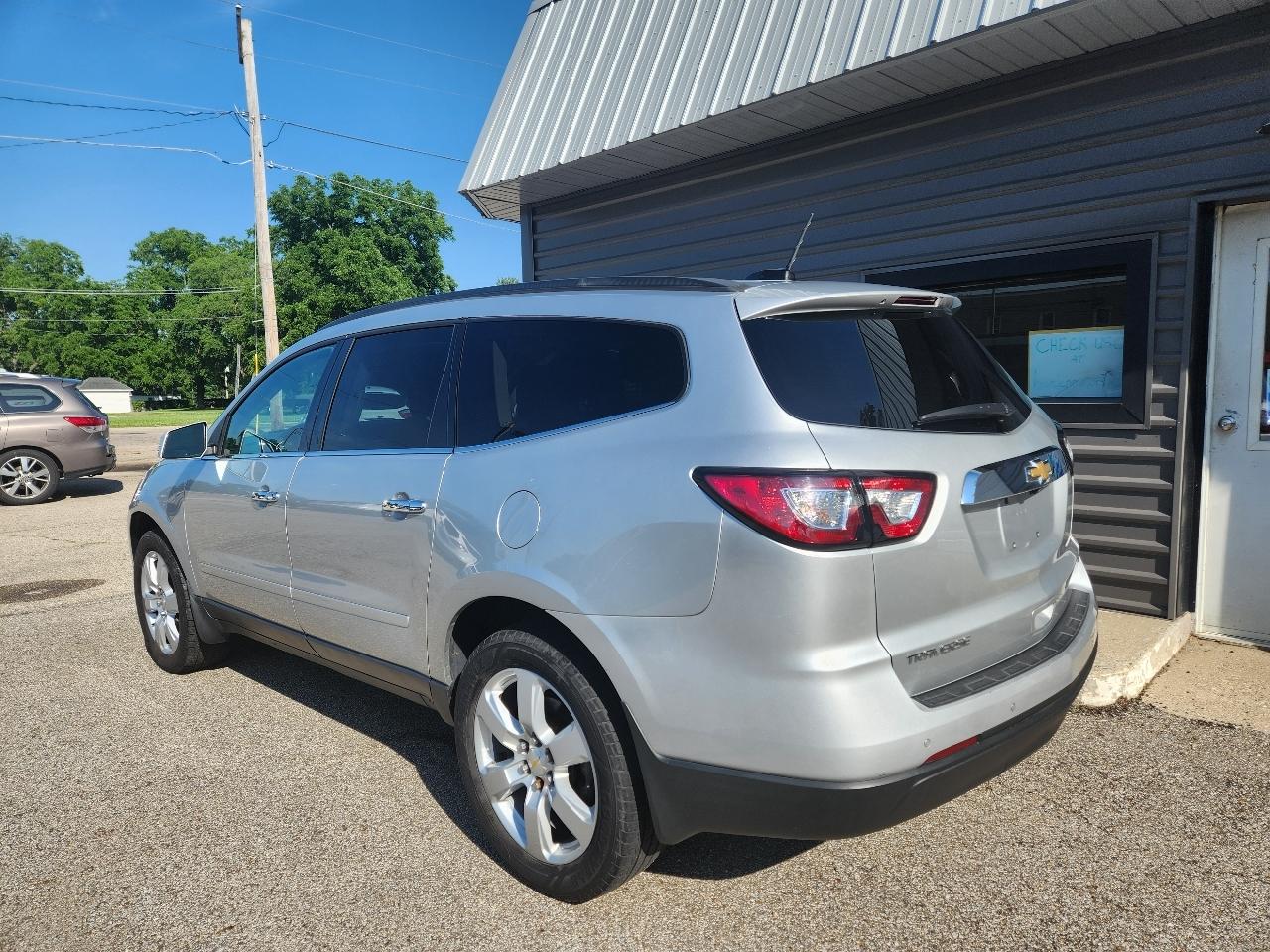 Chevrolet Traverse FWD 4dr LT w/1LT 2017