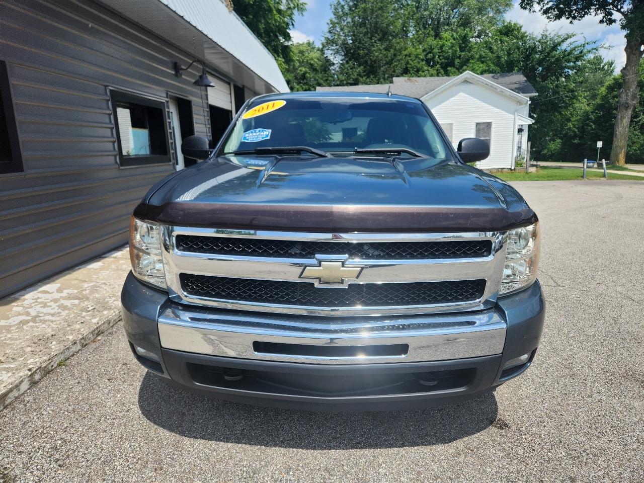 Chevrolet Silverado 1500 4WD Crew Cab 143.5" LT 2011