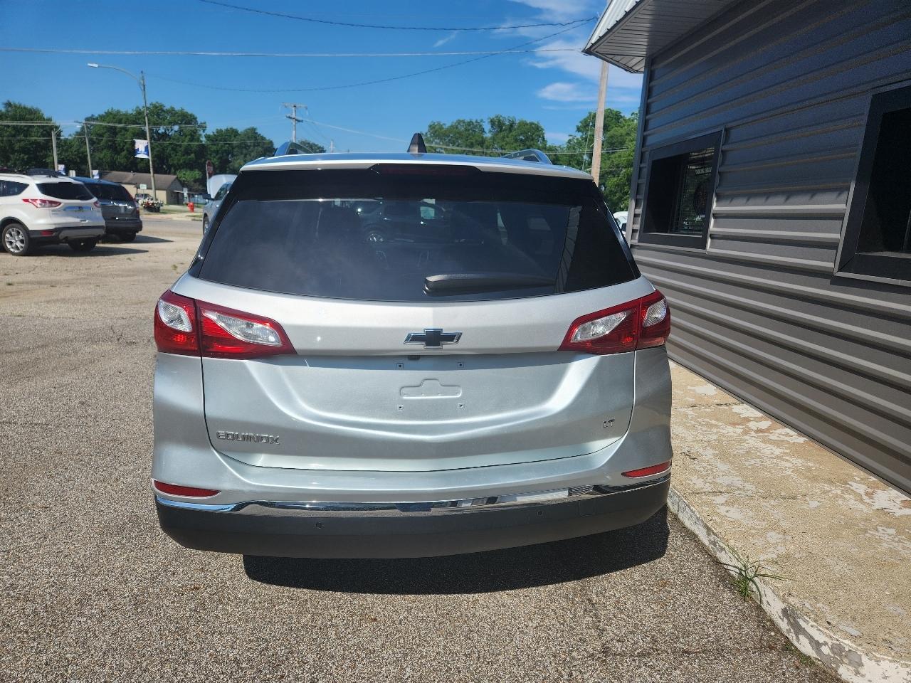 Chevrolet Equinox FWD 4dr LT w/1LT 2021