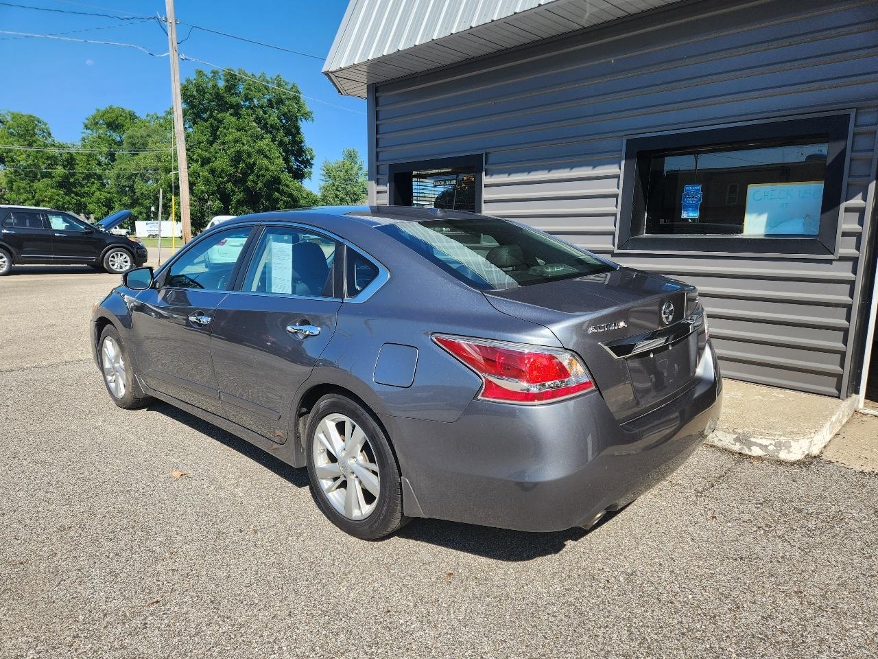 Nissan Altima 4dr Sdn I4 2.5 SL 2015