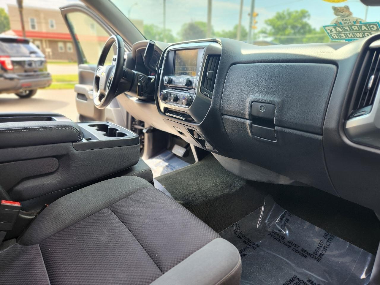 Chevrolet Silverado 1500 4WD Crew Cab 143.5" LT w/1LT 2014