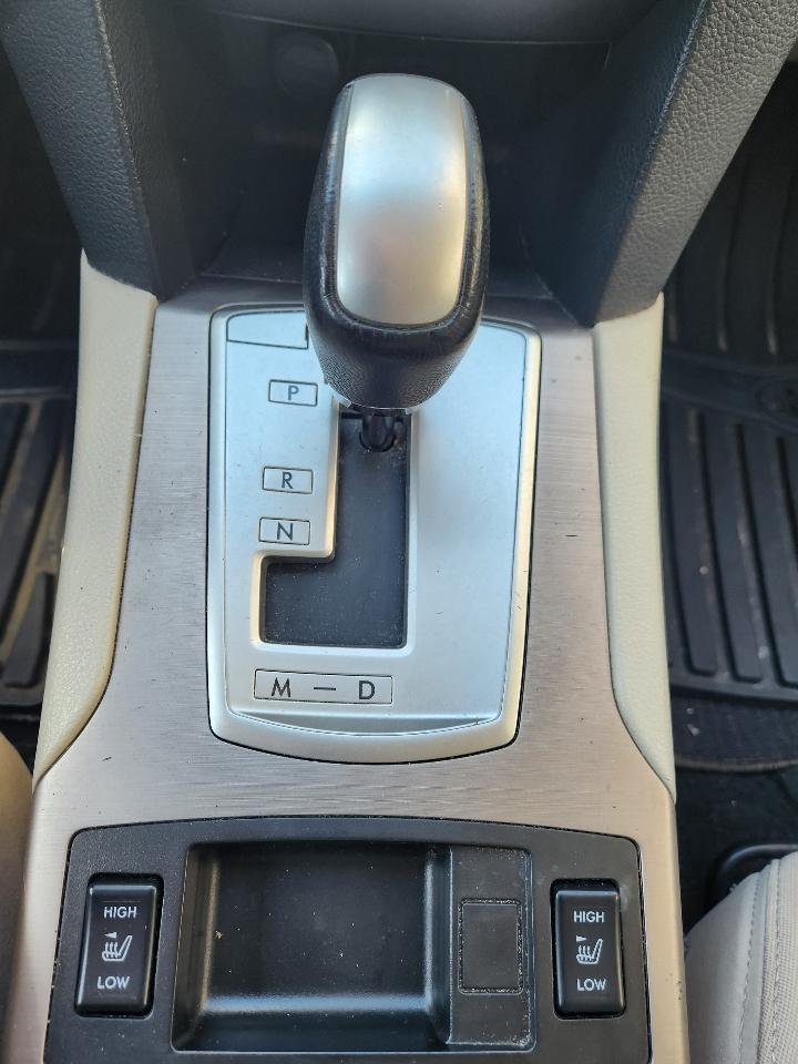 Subaru Outback photo 12