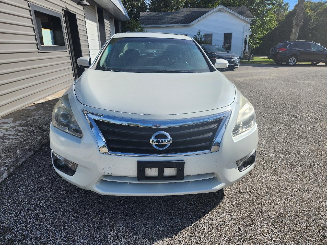 Nissan Altima 4dr Sdn I4 2.5 SV 2015