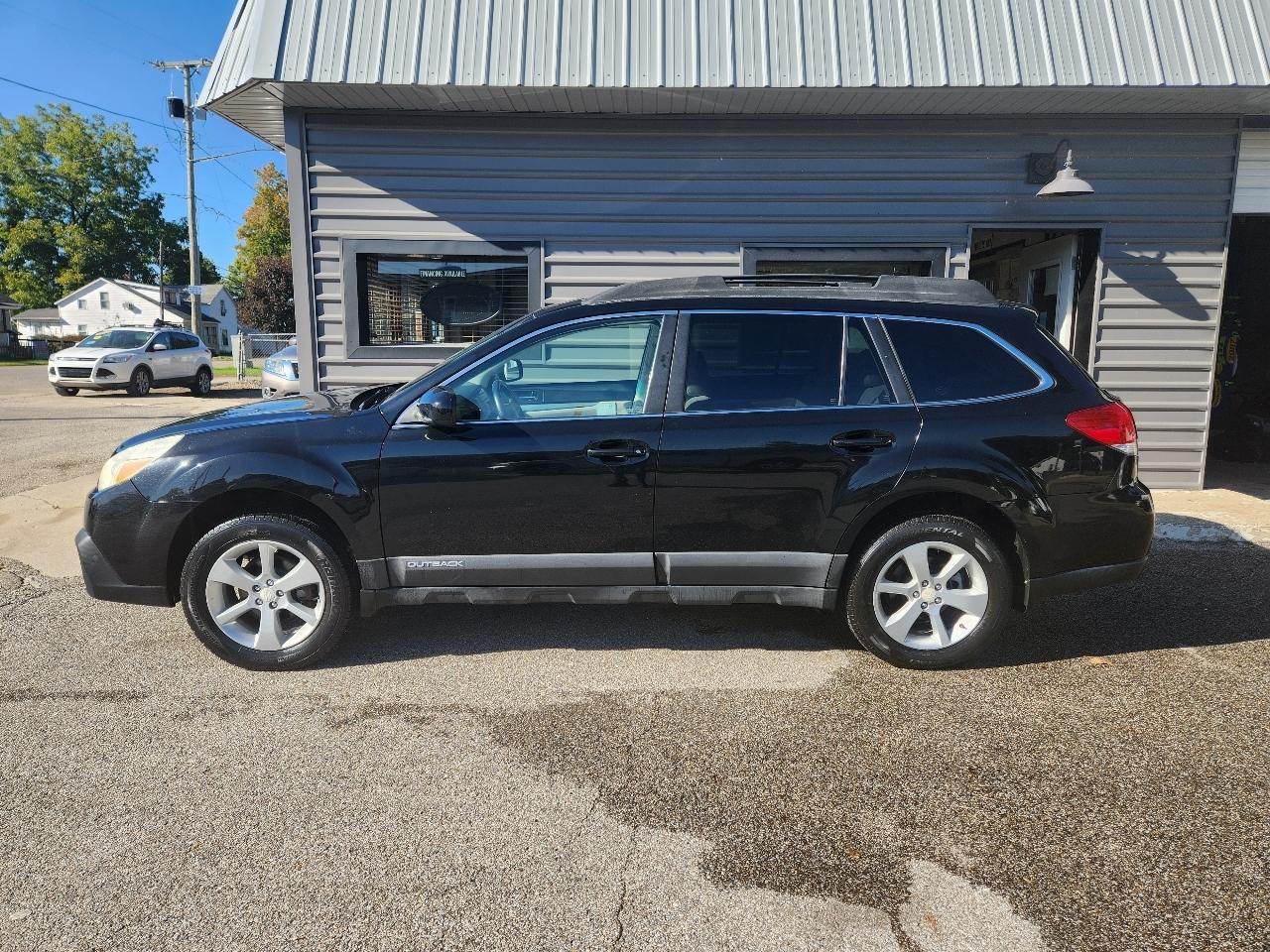 Subaru Outback 4dr Wgn H4 Auto 2.5i Premium 2014