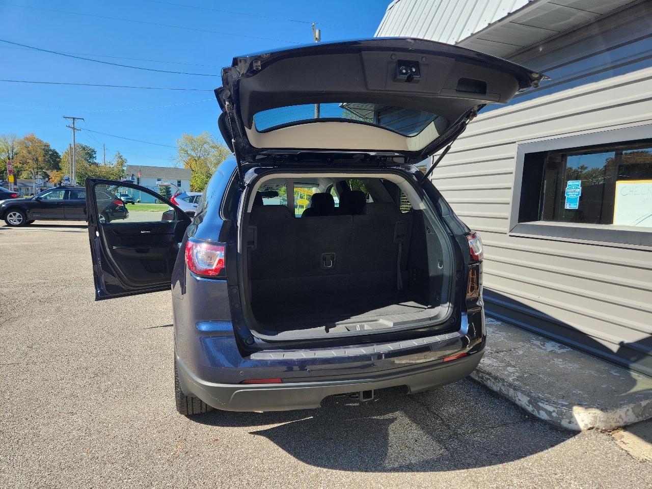 Chevrolet Traverse FWD 4dr LT w/1LT 2015