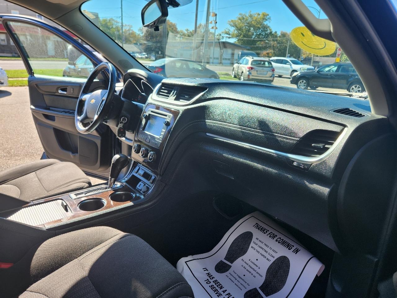 Chevrolet Traverse FWD 4dr LT w/1LT 2015