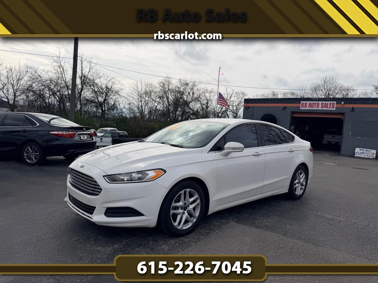 2016 Ford Fusion 4dr Sdn SE FWD