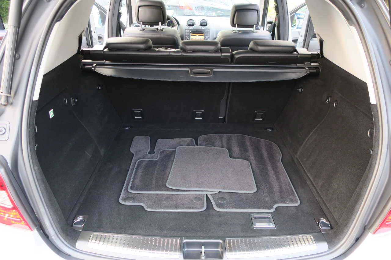 Mercedes-Benz M-Class ML350 2010 Mercedes-Benz M-Class ML350 2010