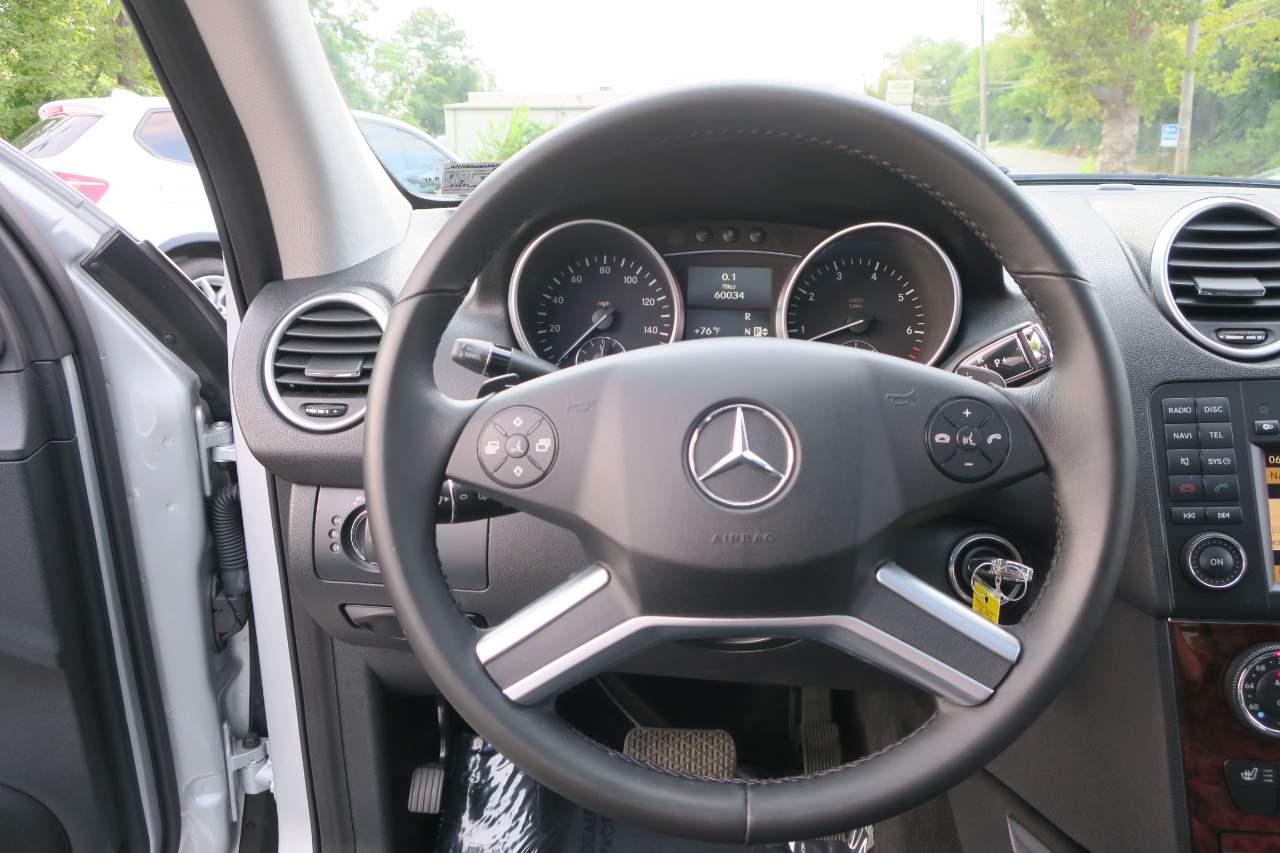 Mercedes-Benz M-Class ML350 2010 Mercedes-Benz M-Class ML350 2010