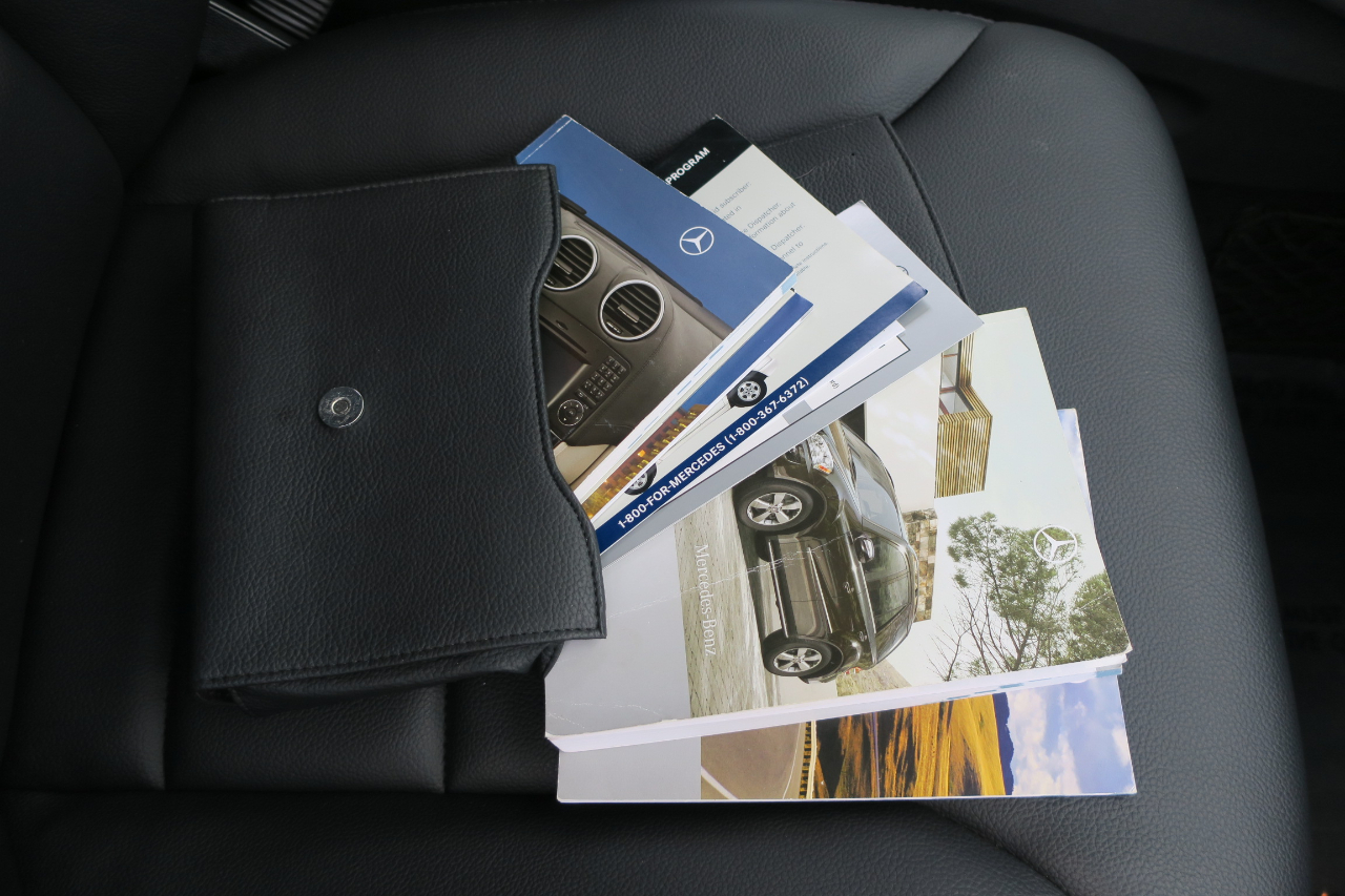 Mercedes-Benz M-Class ML350 2010 Mercedes-Benz M-Class ML350 2010