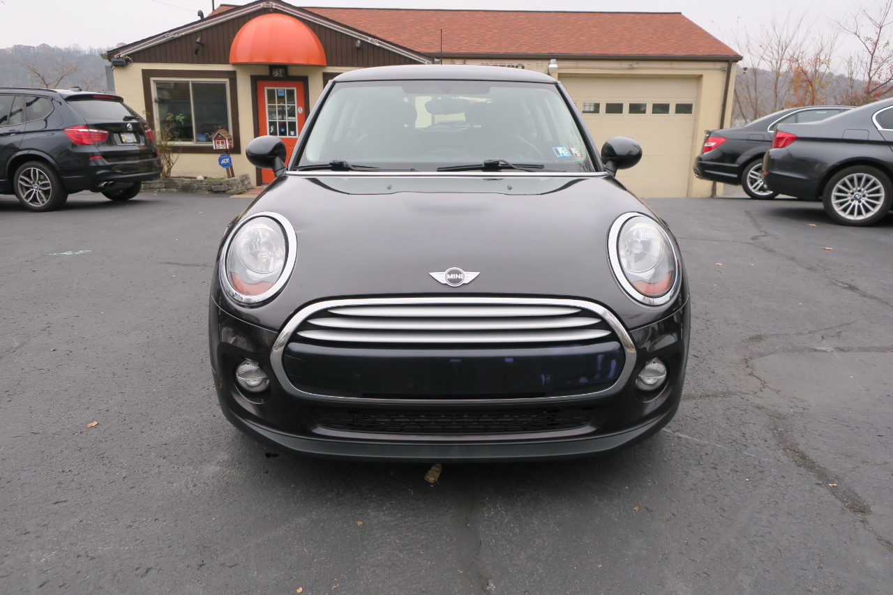 MINI Cooper Base 2D Hatchback 2014