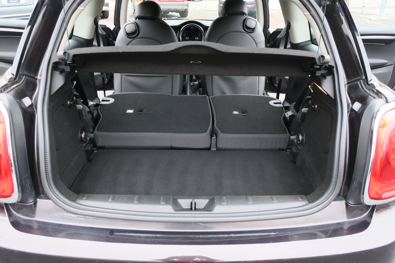 MINI Cooper Base 2D Hatchback 2014