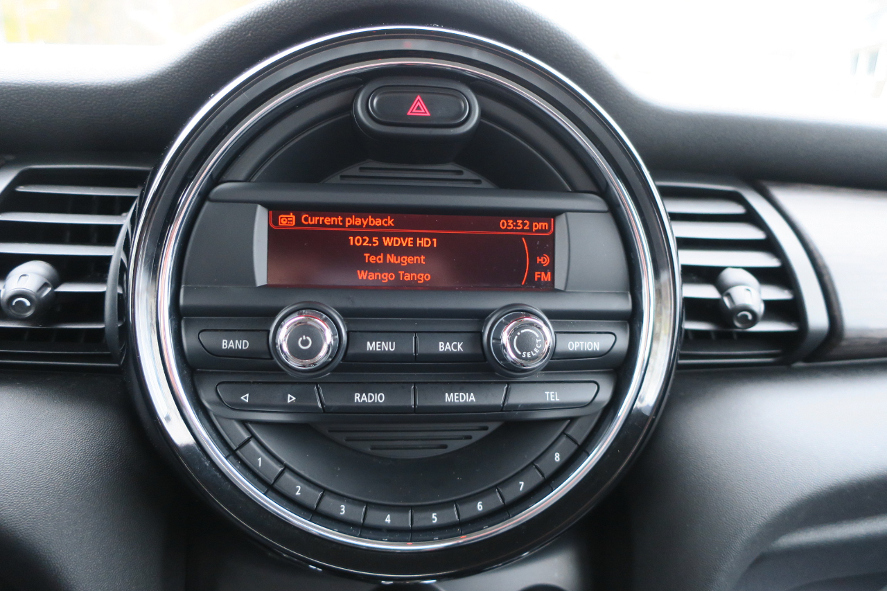 MINI Cooper Base 2D Hatchback 2014