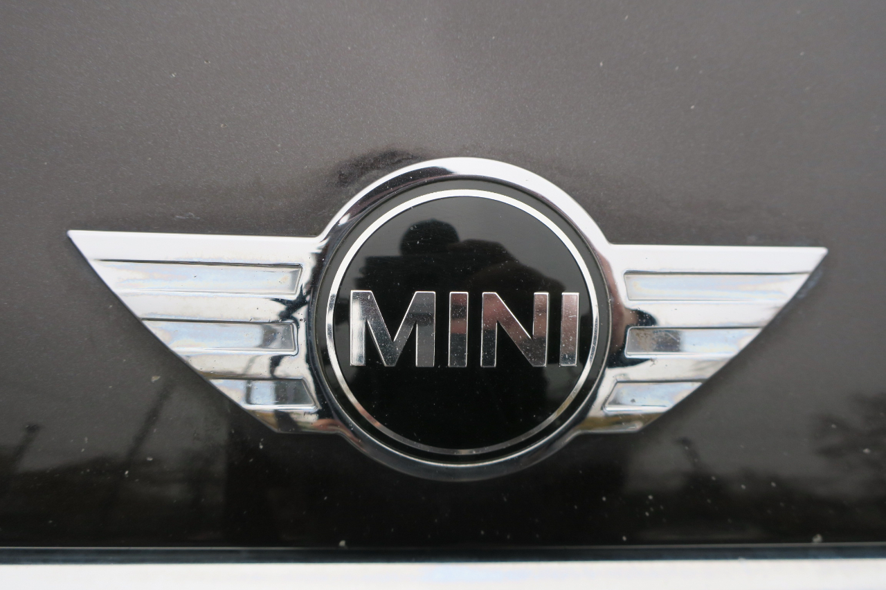 MINI Cooper Base 2D Hatchback 2014