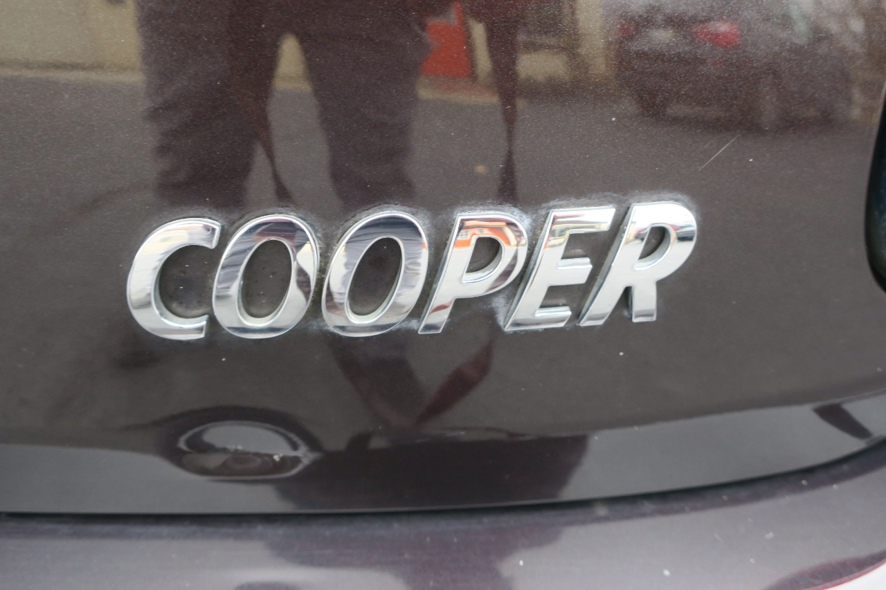 MINI Cooper Base 2D Hatchback 2014