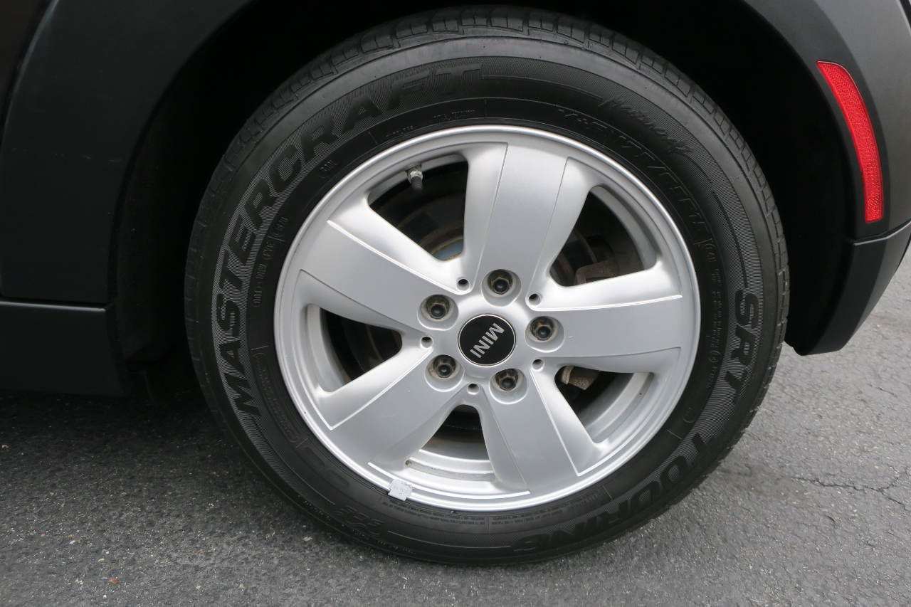 MINI Cooper Base 2D Hatchback 2014