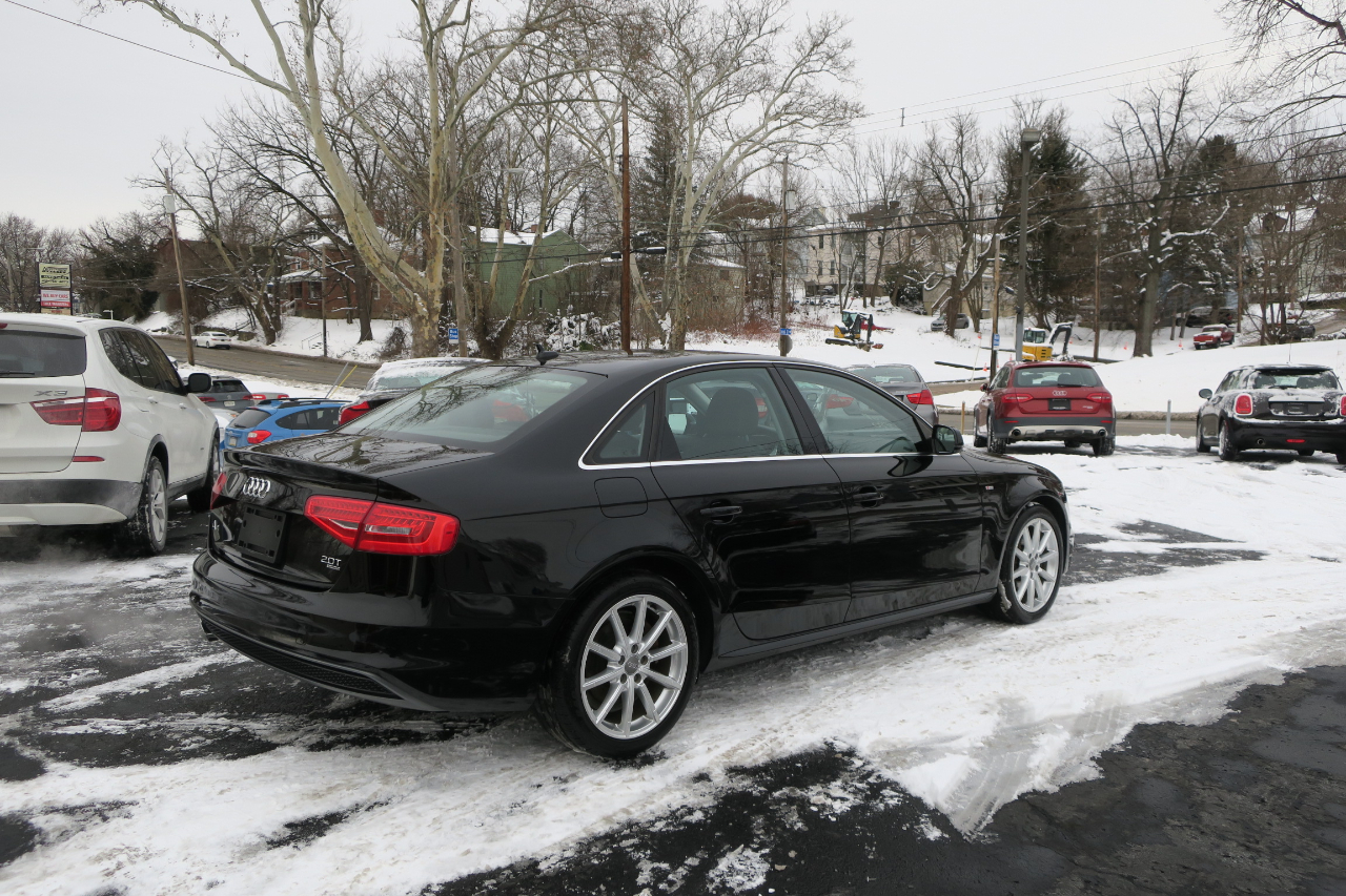 Audi A4 2.0T Premium Plus quattro Sedan AWD 8A 2016