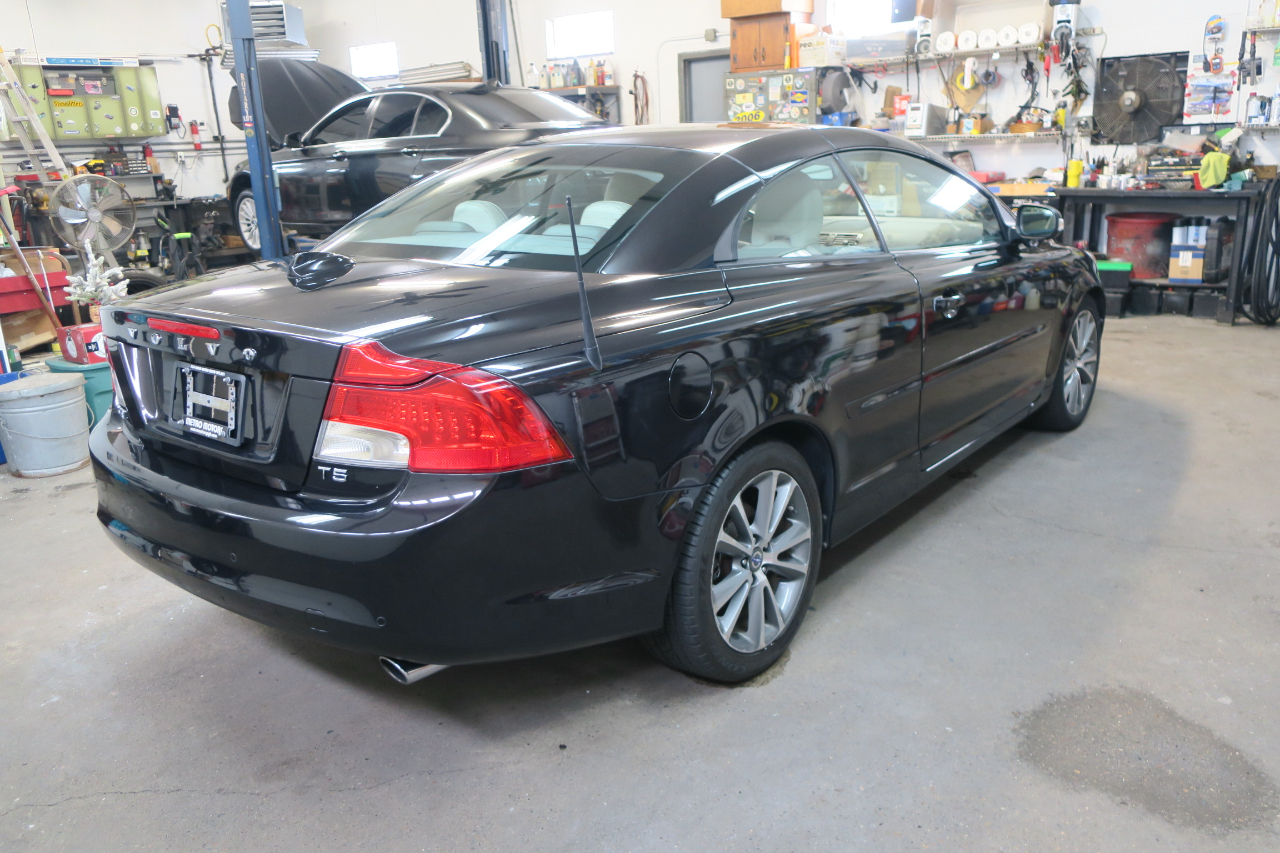 Volvo C70 T5 2011
