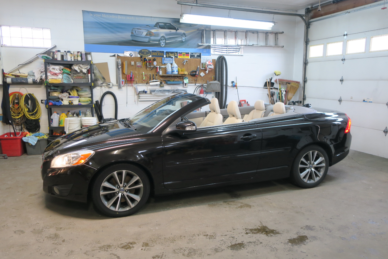 Volvo C70 T5 2011