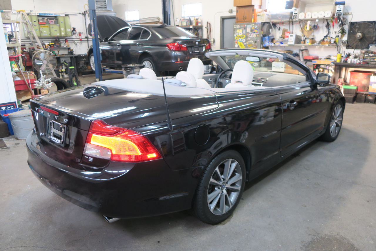 Volvo C70 T5 2011