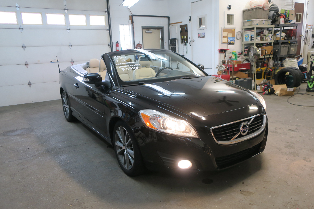 Volvo C70 T5 2011