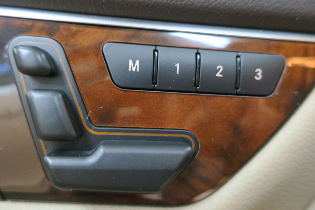 Mercedes-Benz C-Class C300 4MATIC Sport Sedan 2013