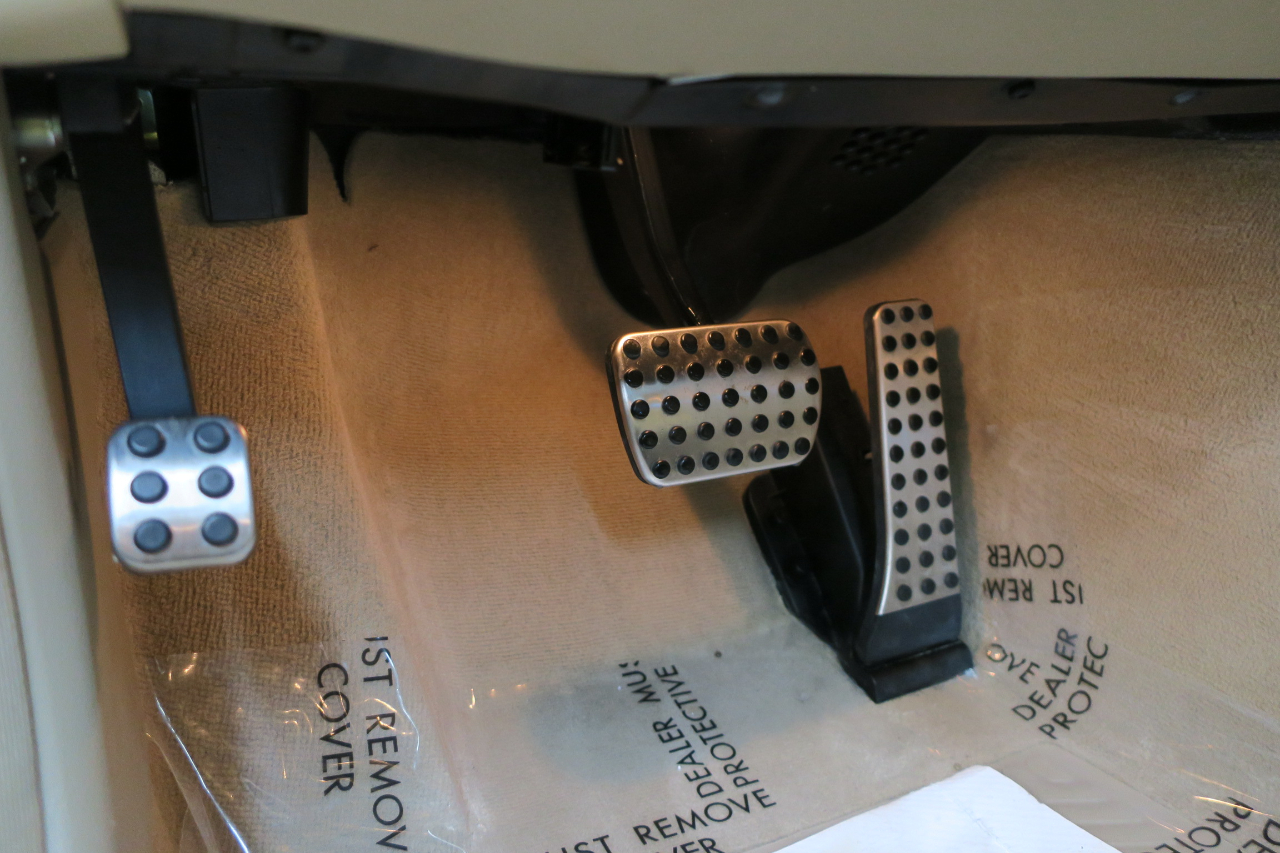 Mercedes-Benz C-Class C300 4MATIC Sport Sedan 2013