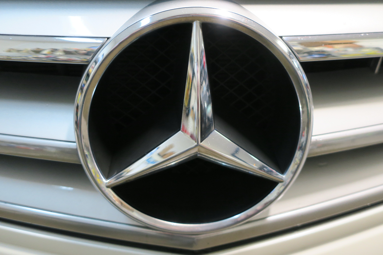 Mercedes-Benz C-Class C300 4MATIC Sport Sedan 2013