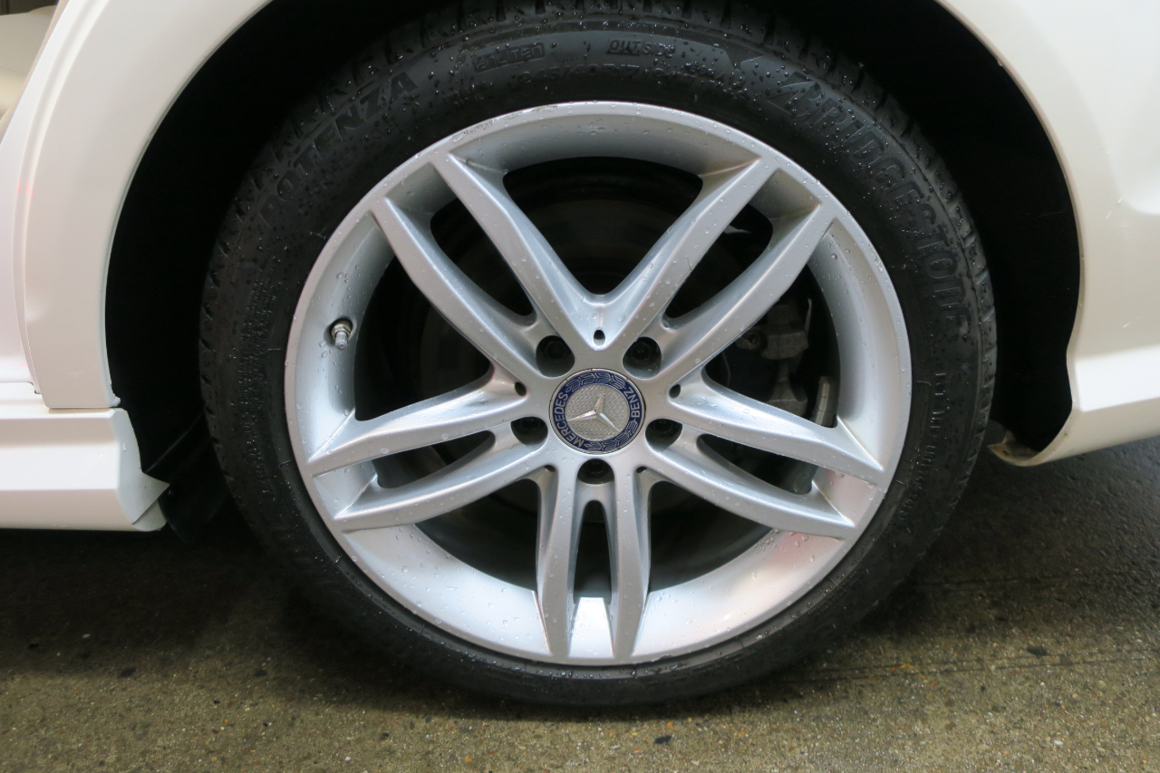 Mercedes-Benz C-Class C300 4MATIC Sport Sedan 2013